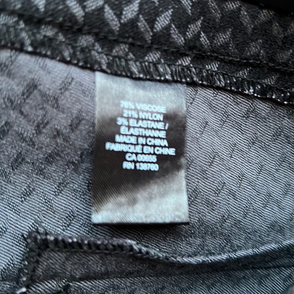 RW&CO City Legging - Picture 4 of 4